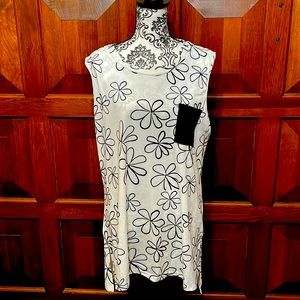 Lily Flower Sleeveless Shirt 1XL